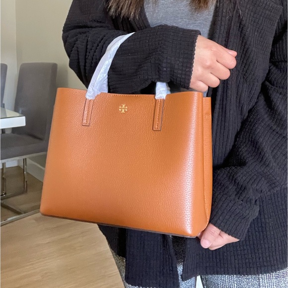 New, authentic Tory Burch blake small tote bag - Picture 11 of 14